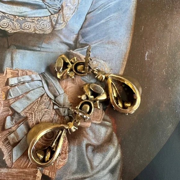 Vintage 1950s Signed Hollycraft Jewel Crystal Clip On Earrings - Picture 5 of 8